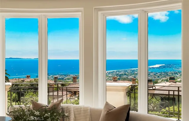 $27,998,000 | 22 Pelican Crest Drive, Newport Coast, CA 92657