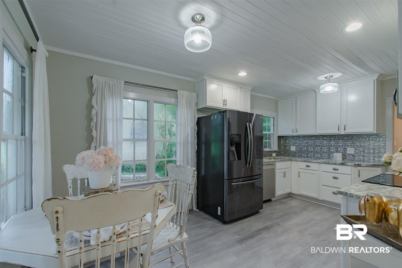 409 Azalea Street Fairhope, AL 36532 - Photo 26 of 39