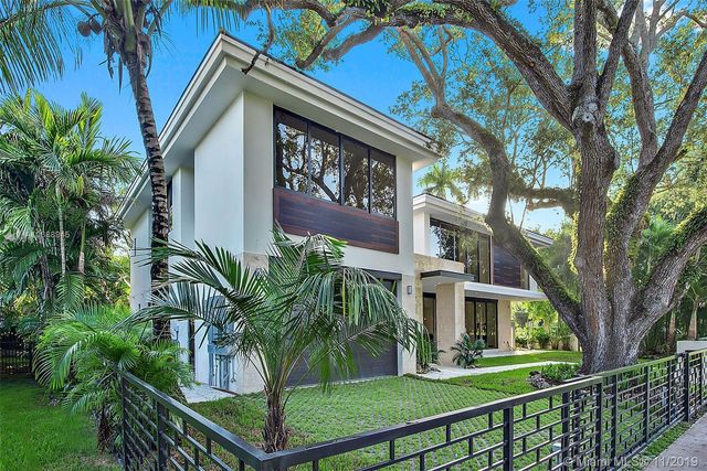 $2,600,000 | 6345 Riviera Drive, Coral Gables, FL 33146
