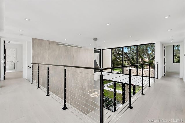 $2,600,000 | 6345 Riviera Drive, Coral Gables, FL 33146