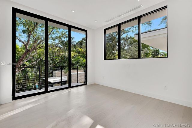 $2,600,000 | 6345 Riviera Drive, Coral Gables, FL 33146