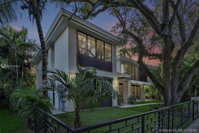 $2,600,000 | 6345 Riviera Drive, Coral Gables, FL 33146