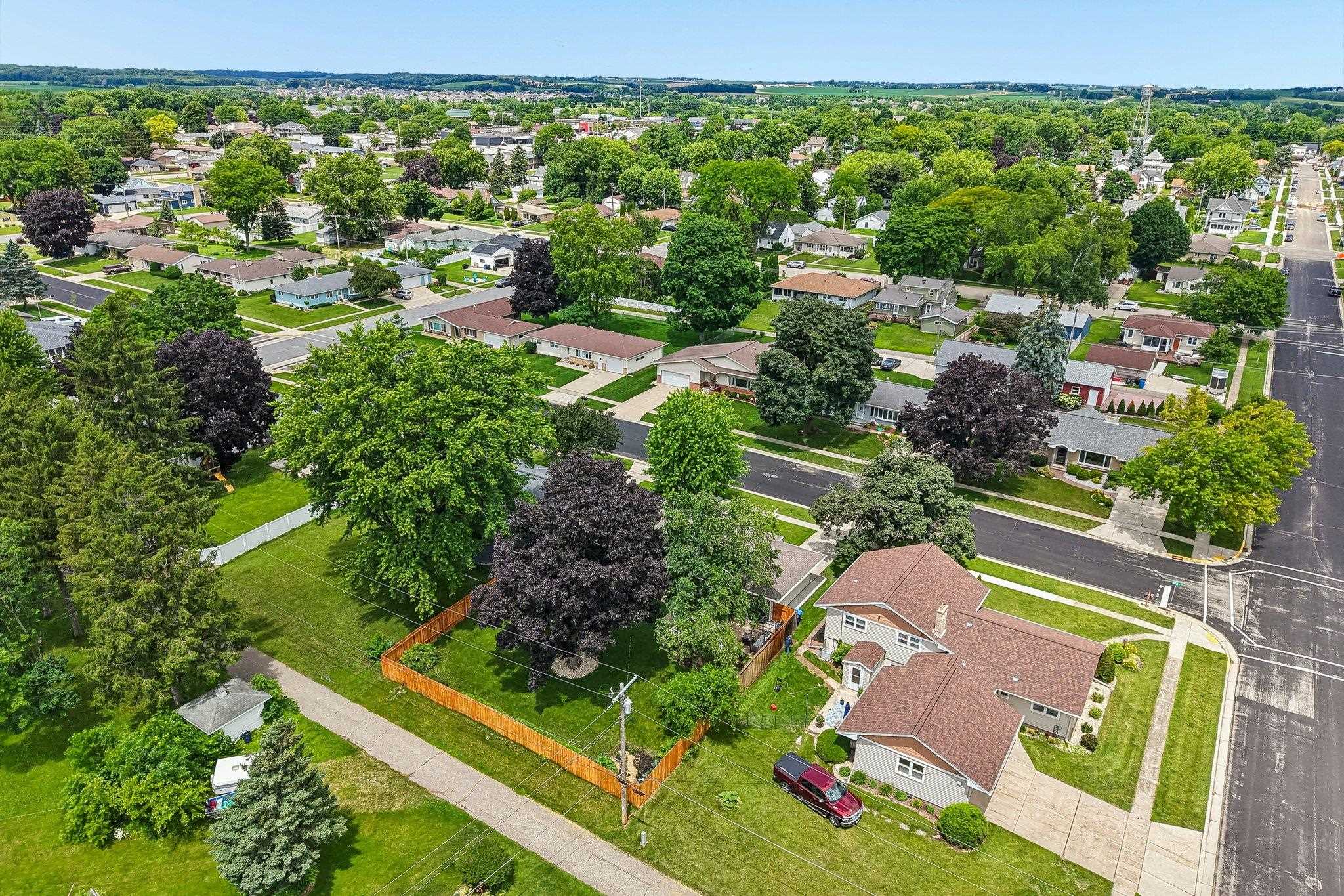 204 6th Street Waunakee, WI 53597 - Photo 52 of 58