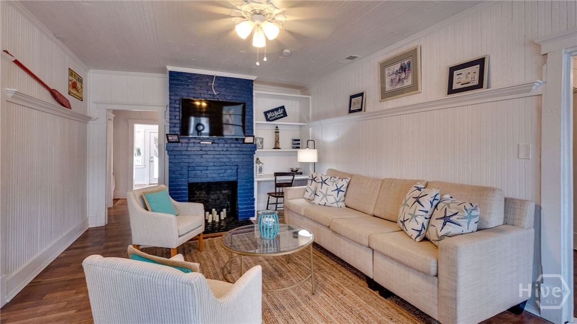 16 13th Street Tybee Island, GA 31328 - Photo 8 of 62
