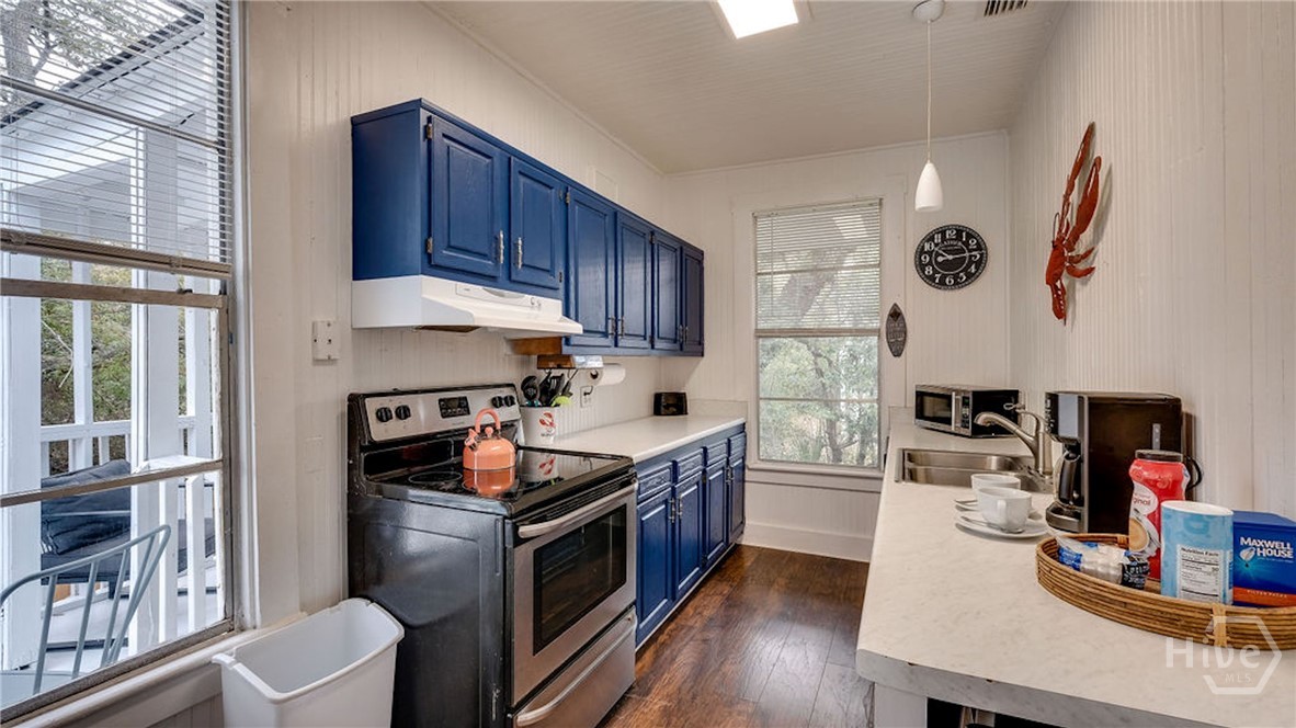 16 13th Street Tybee Island, GA 31328 - Photo 10 of 62