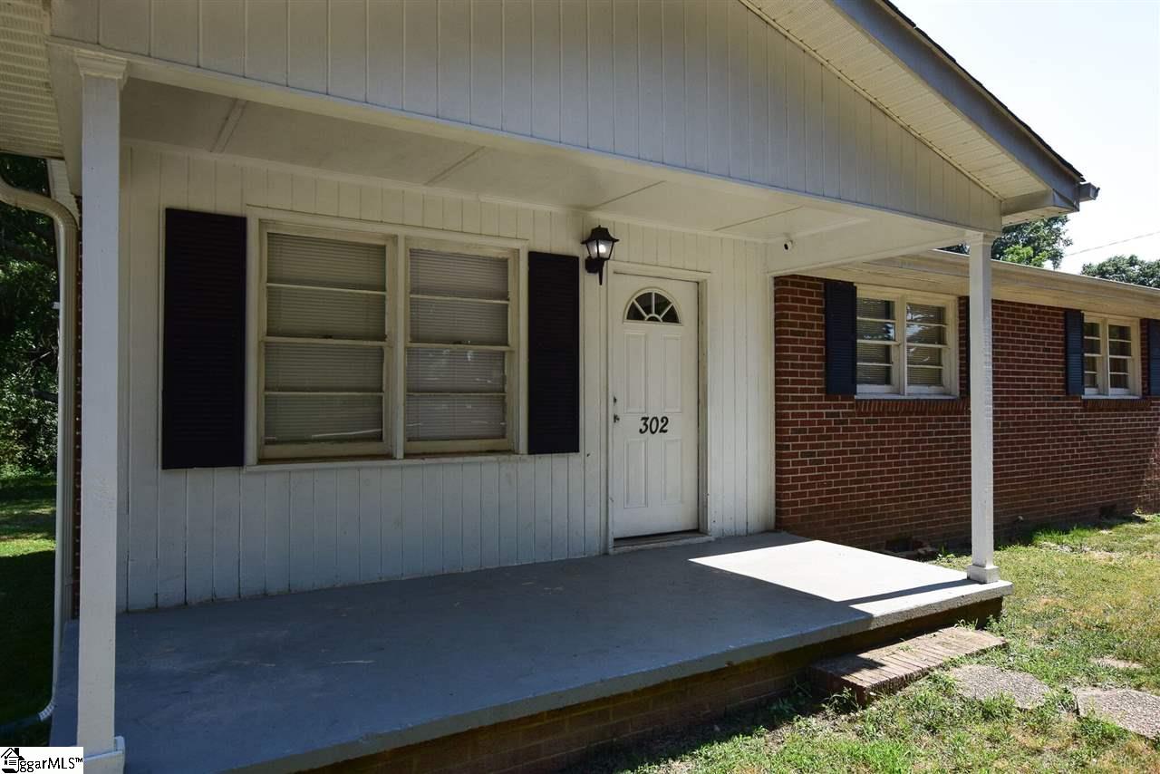 302 Fork Road Fountain Inn, SC 29644 - Photo 13 of 20 Gallery Image 13