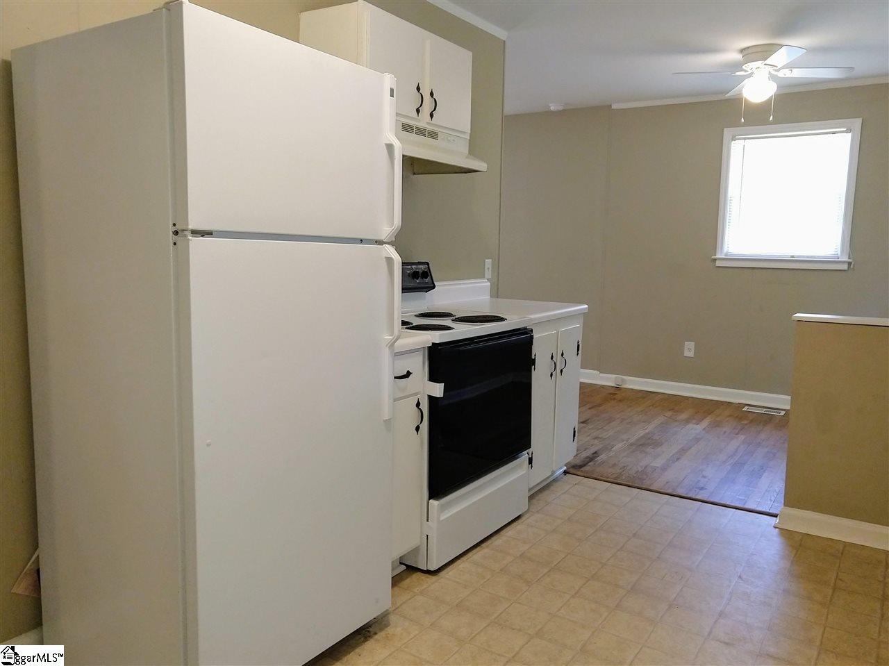 302 Fork Road Fountain Inn, SC 29644 - Photo 6 of 20 Gallery Image 6