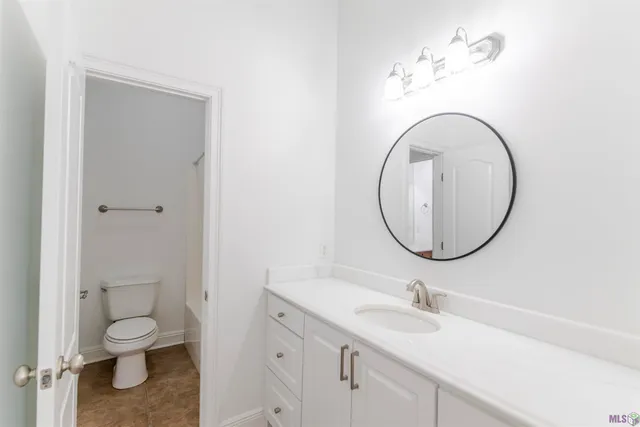 $420,000 | 384 Sugarwood Boulevard, Houma, LA 70360