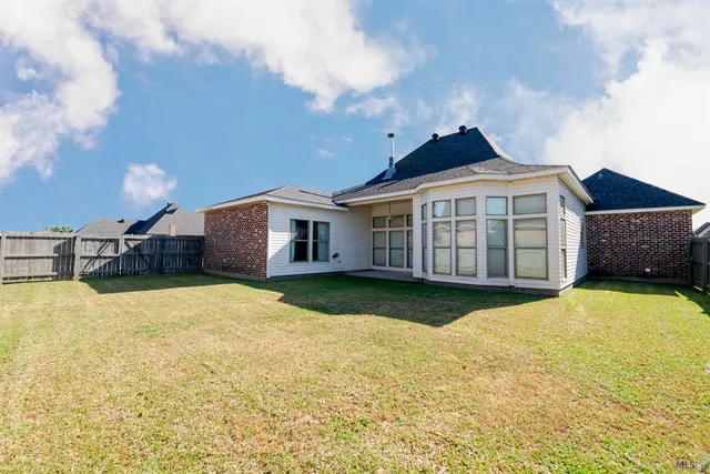 $420,000 | 384 Sugarwood Boulevard, Houma, LA 70360