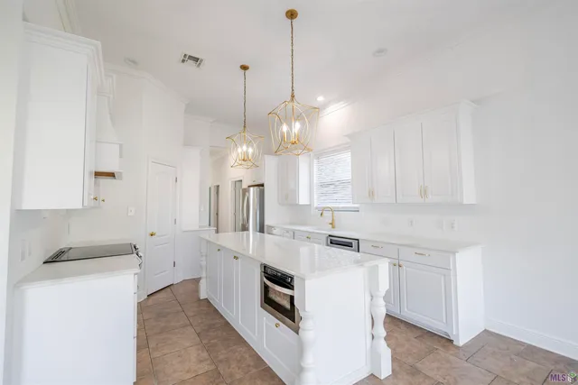 $420,000 | 384 Sugarwood Boulevard, Houma, LA 70360