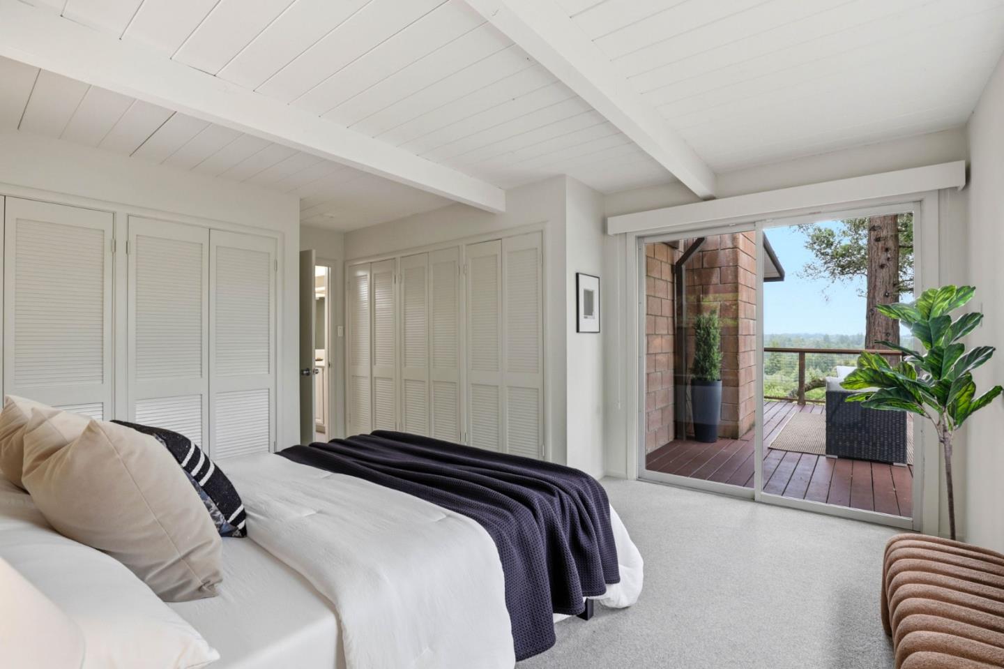 3635 Partition Road Woodside, CA 94062 - Photo 15 of 38