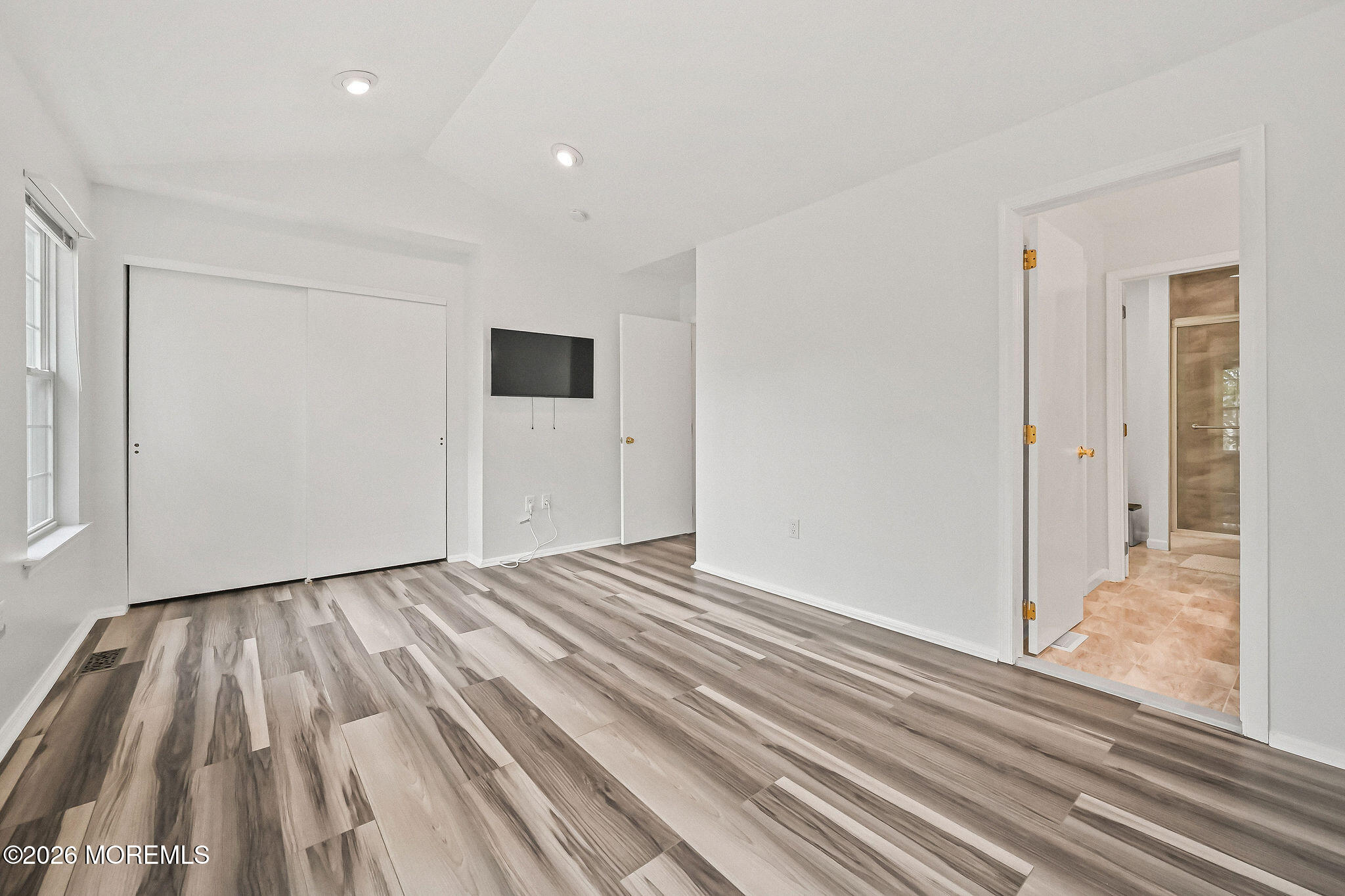 38 Azimuth Court, Unit 128 Holmdel, NJ 07733 - Photo 22 of 32 38_azimuth_ct_022