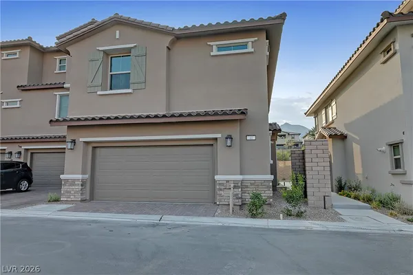 $2,650 | 41 Lomita Heights Drive, Las Vegas, NV 89138