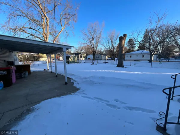 $2,800 | 1436 Selby Avenue, St. Paul Park, MN 55071