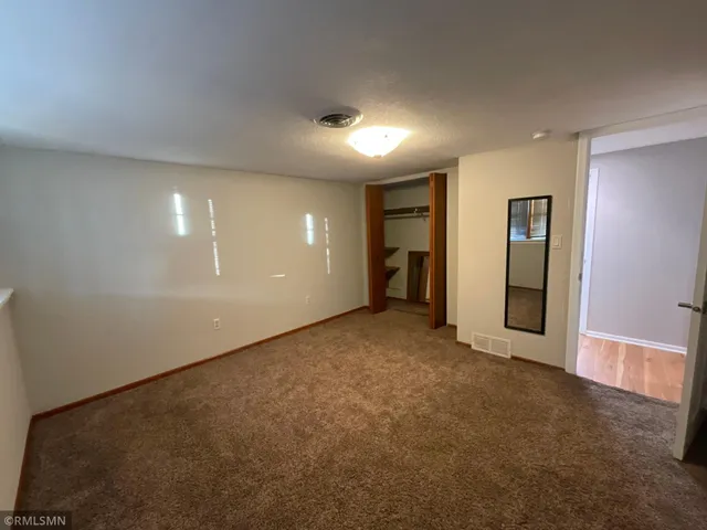 $2,800 | 1436 Selby Avenue, St. Paul Park, MN 55071