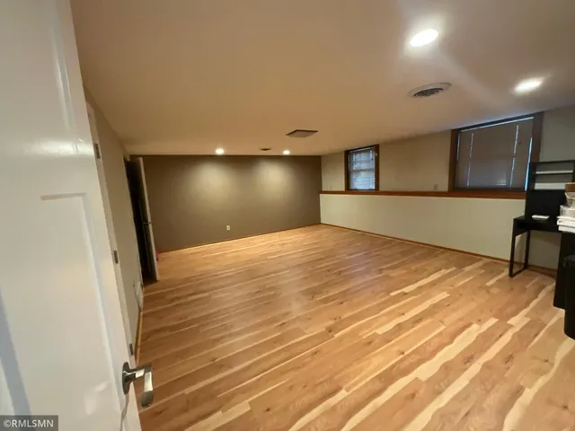 $2,800 | 1436 Selby Avenue, St. Paul Park, MN 55071