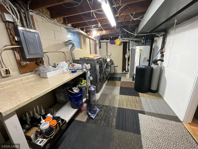 $2,800 | 1436 Selby Avenue, St. Paul Park, MN 55071