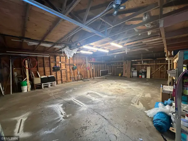 $2,800 | 1436 Selby Avenue, St. Paul Park, MN 55071