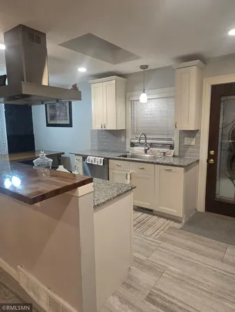 $2,800 | 1436 Selby Avenue, St. Paul Park, MN 55071