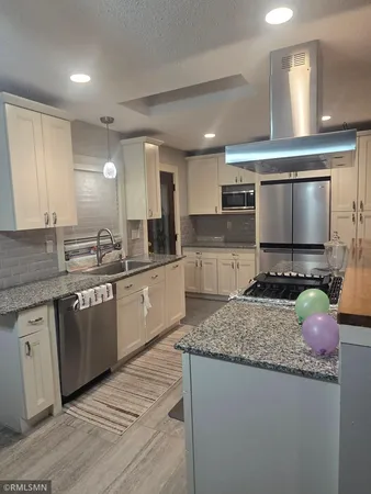 $2,800 | 1436 Selby Avenue, St. Paul Park, MN 55071