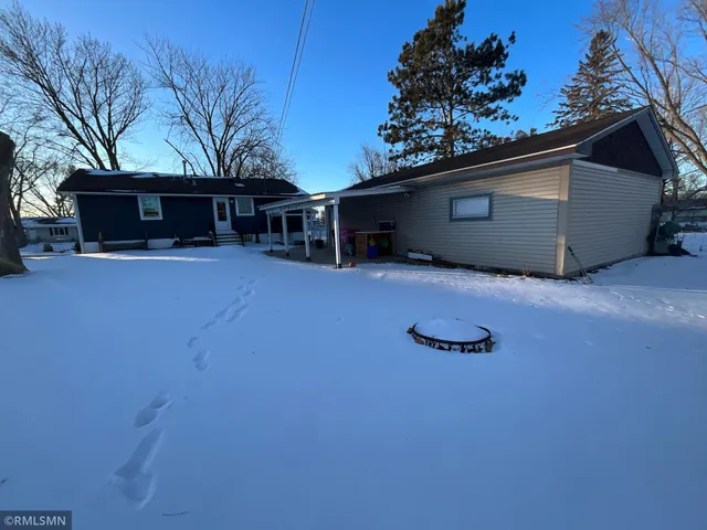 $2,800 | 1436 Selby Avenue, St. Paul Park, MN 55071