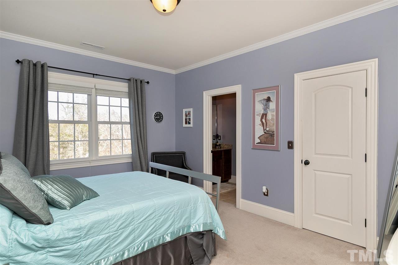 2829 Winter Song Road Raleigh, NC 27614 - Photo 24 of 30 WALK IN CLOSET