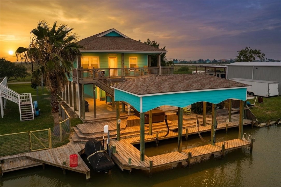 109 Copano Cove Road Rockport, TX 78382 - Photo 1 of 32