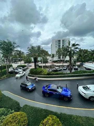 $295,000 | 1000 West Avenue, Unit 225, Miami Beach, FL 33139