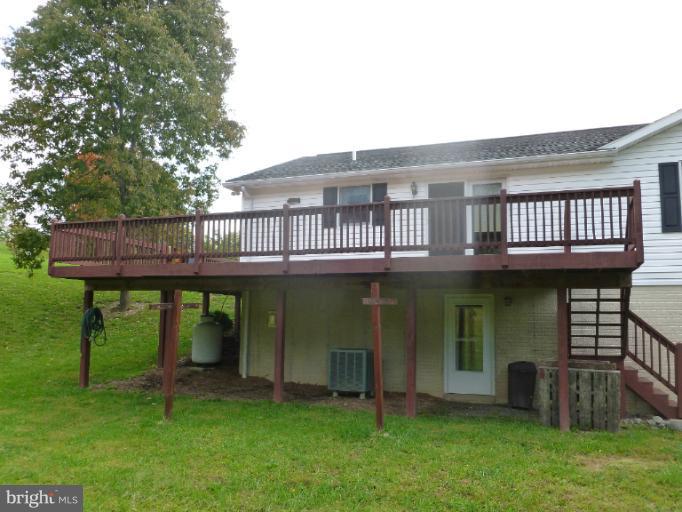 86 Woodbrier Road Berkeley Springs, WV 25411 - Photo 6 of 30 Exterior (Rear)