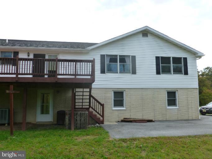 86 Woodbrier Road Berkeley Springs, WV 25411 - Photo 7 of 30 Exterior (Rear)
