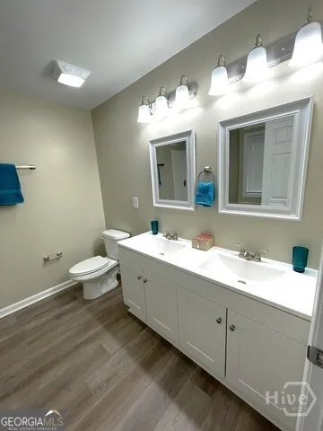 $389,990 | 135 McDuffie Drive, Athens, GA 30605