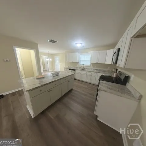 $389,990 | 135 McDuffie Drive, Athens, GA 30605