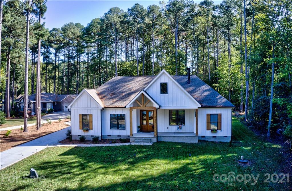 4660 Trails End Road Denver, NC 28037 - Photo 3 of 42 Gallery Image 3