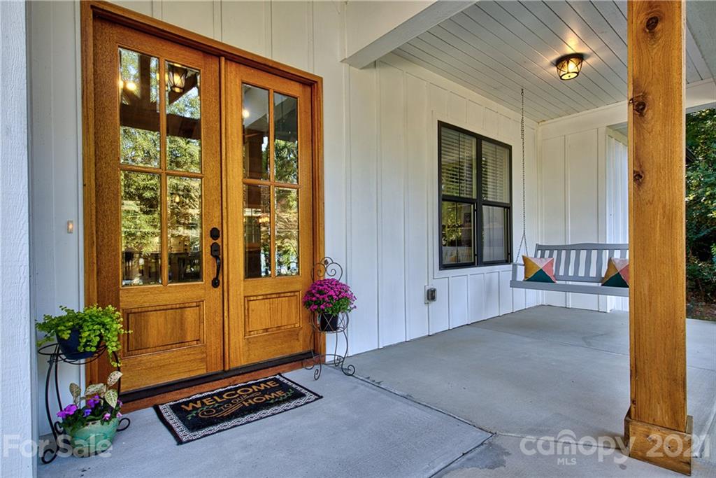 4660 Trails End Road Denver, NC 28037 - Photo 4 of 42 Gallery Image 4