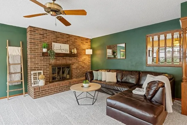 $335,000 | 1233 North 86th Street, Kansas City, KS 66112