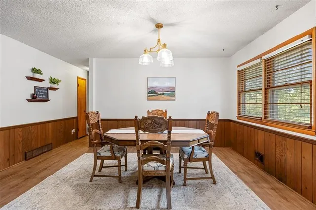 $335,000 | 1233 North 86th Street, Kansas City, KS 66112