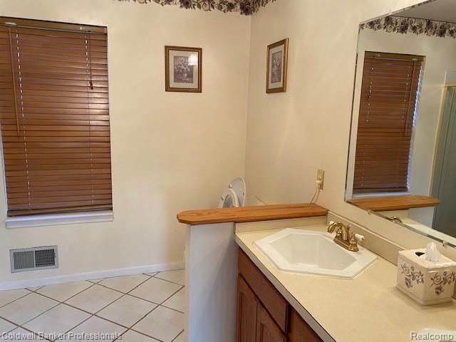 23275 Merriman Road New Boston, MI 48164 - Photo 20 of 27 IMG_0355.jpg