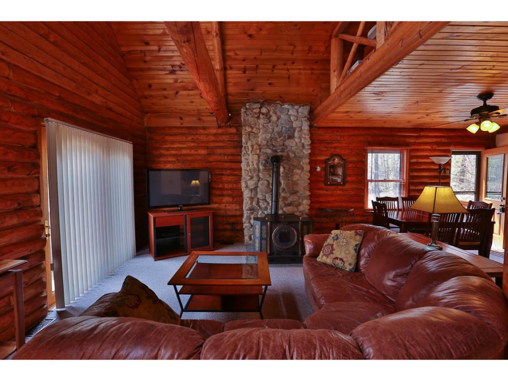 722 Bennington Road Francestown, NH 03043 - Photo 5 of 21 Gallery Image 5