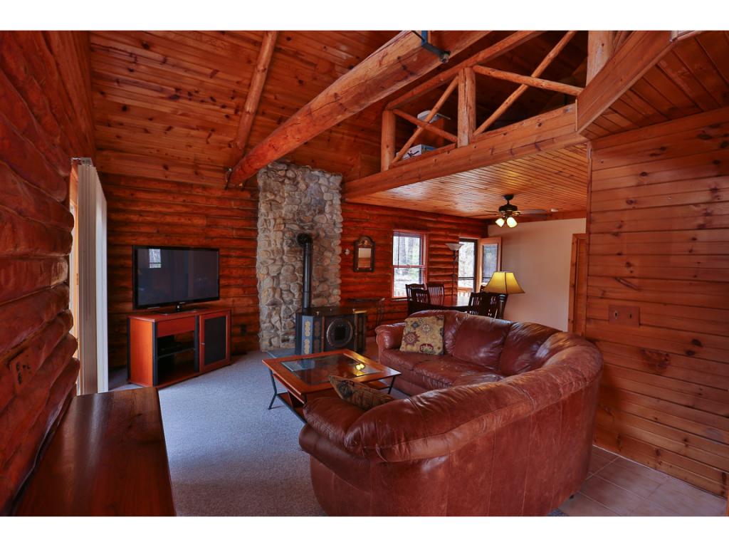 722 Bennington Road Francestown, NH 03043 - Photo 6 of 21 Gallery Image 6