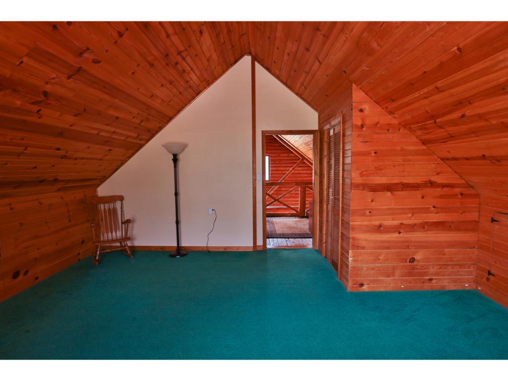 722 Bennington Road Francestown, NH 03043 - Photo 9 of 21 Gallery Image 9