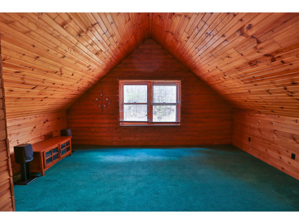 722 Bennington Road Francestown, NH 03043 - Photo 10 of 21 Gallery Image 10