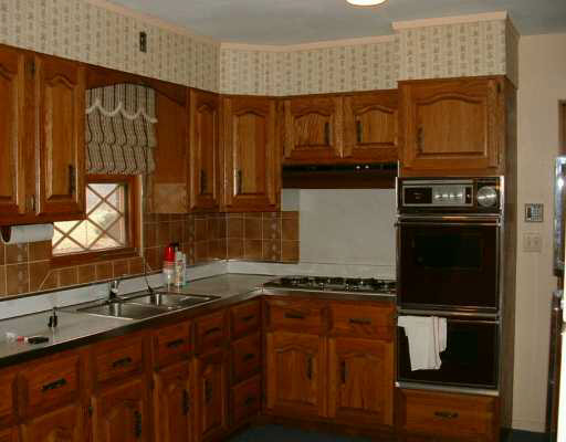 55010 Country Club Road South Bend, IN 46628 - Photo 3 of 8