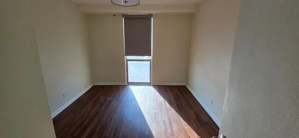 $1,200 | 1271 Poplar Avenue, Unit 508, Memphis, TN 38104