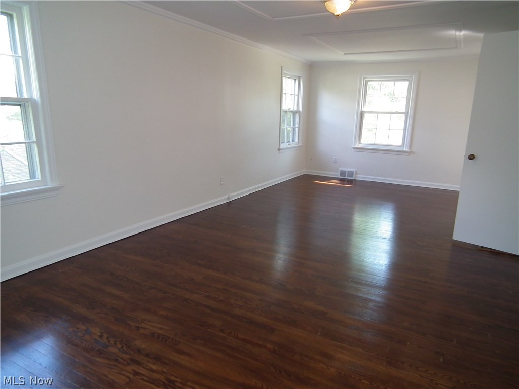 23489 Wimbledon Road Beachwood, OH 44122 - Photo 9 of 16
