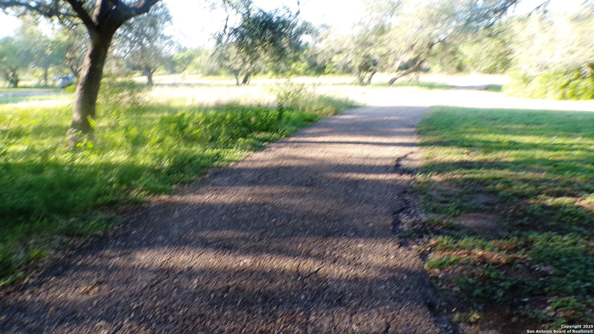 1036 Hilltop Road Beeville, TX 78102 - Photo 13 of 34