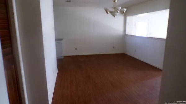 $182,700 | 1036 Hilltop Road, Beeville, TX 78102