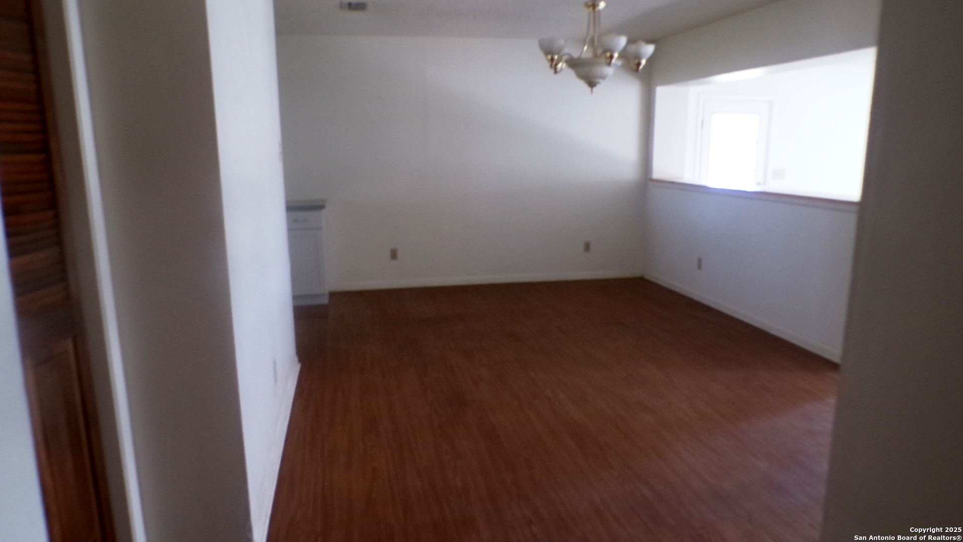 1036 Hilltop Road Beeville, TX 78102 - Photo 16 of 34