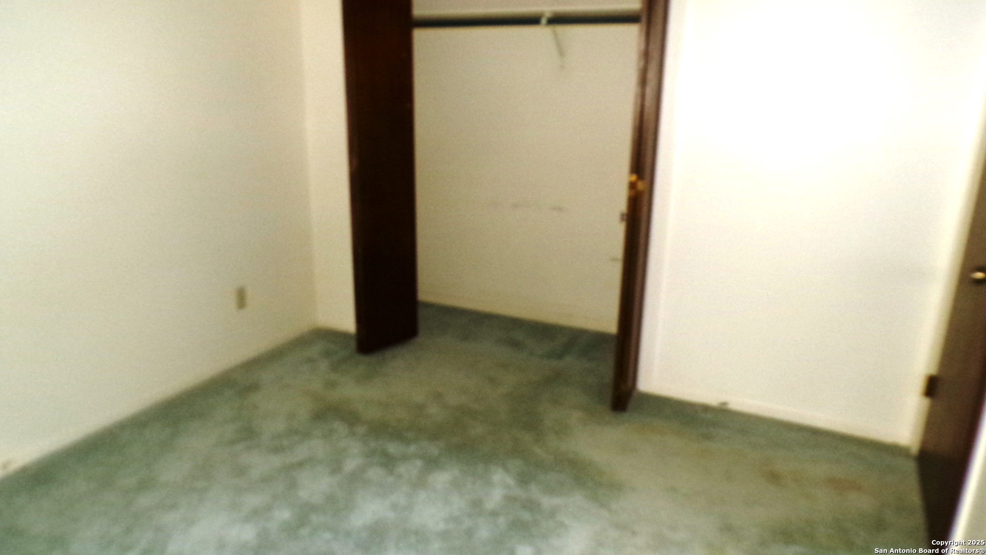 1036 Hilltop Road Beeville, TX 78102 - Photo 30 of 34