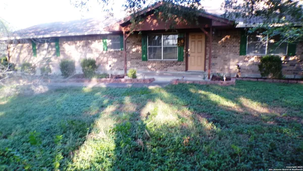 $182,700 | 1036 Hilltop Road, Beeville, TX 78102