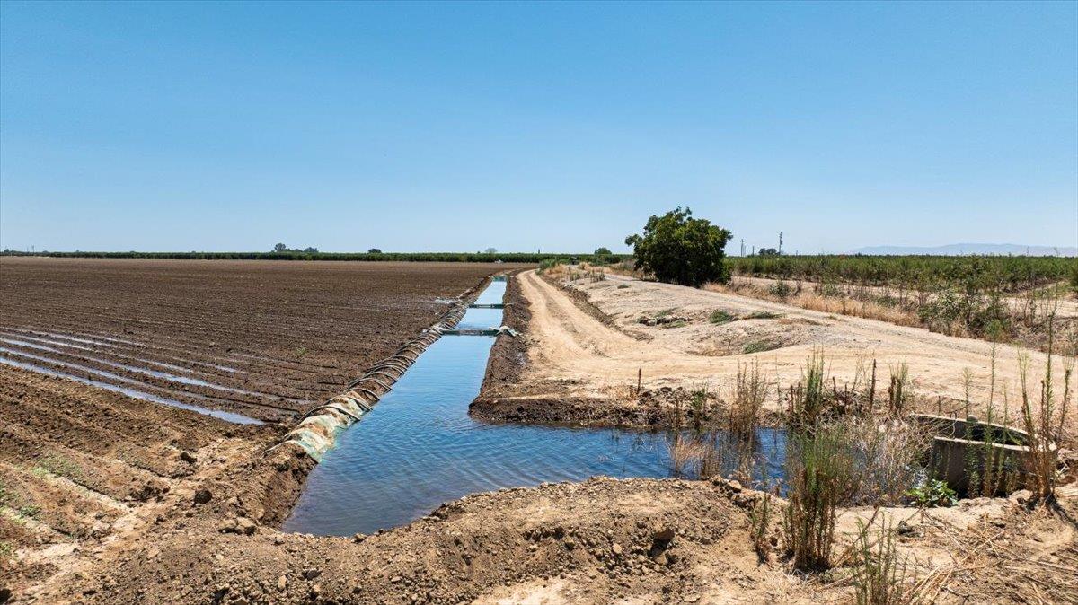 0 Schmidt Road Gustine, CA 95322 - Photo 23 of 33 a view of a ocean view